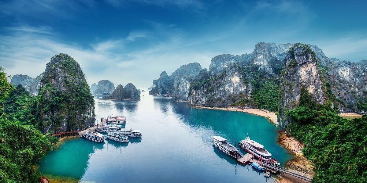 Vijetnam i krstarenje zaljevom Halong bay luksuznim brodom